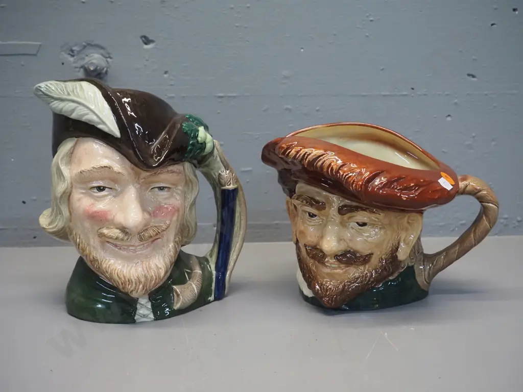 2 Royal Doulton character jugs - Robin Hood H-200 and one other Image 1++