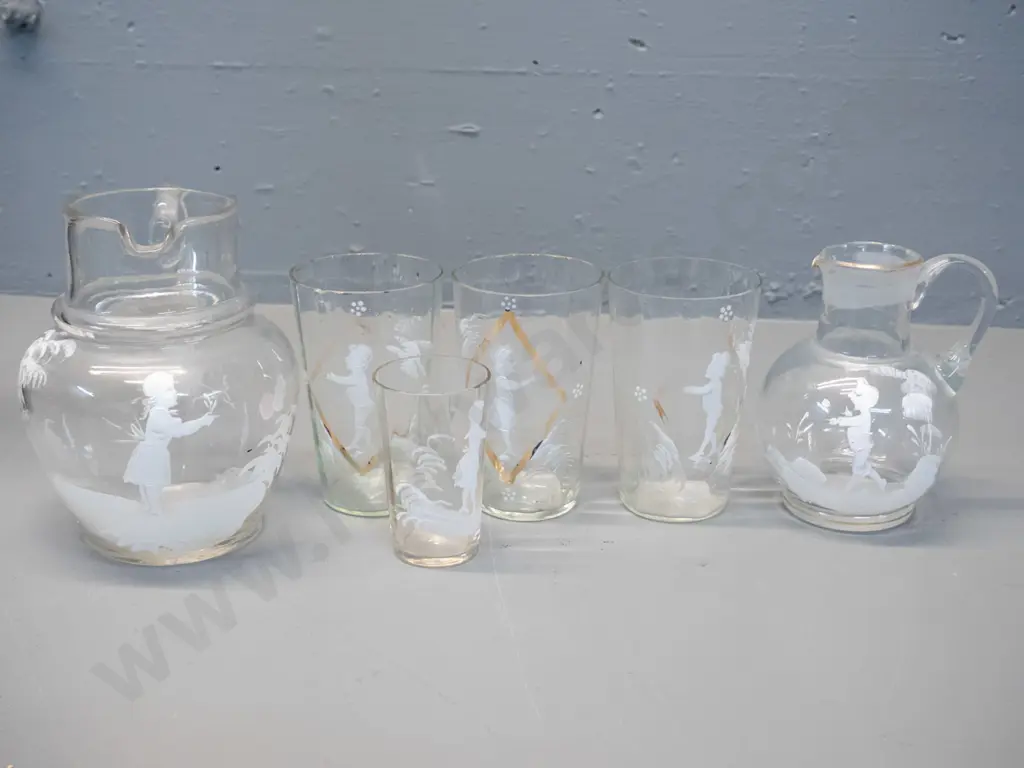 6 pieces of Mary Gregory style decorated clear glass - 2 jugs, larger is H-160, and 4 tumblers - all except large jug Image 1++