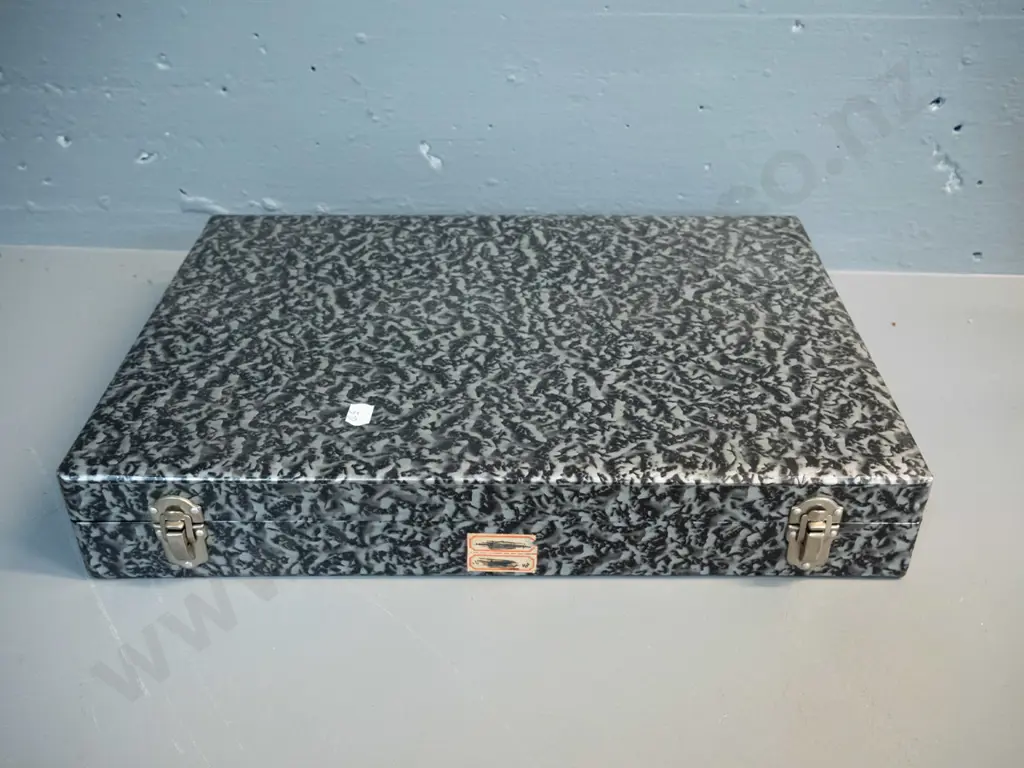 boxed Japanese silver plated lidded serving dish with spoons in fitted case, black bakelite or plastic handles, Image 1++