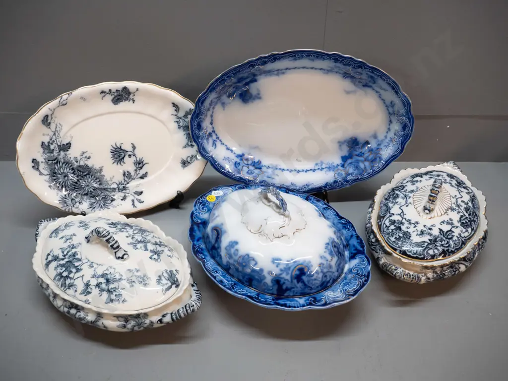 3 vintage lidded vegetable serving dishes and 2 oval ashetts - flow blue & gilt Alfred Meakin Ormonde vege and Ovando Image 1++