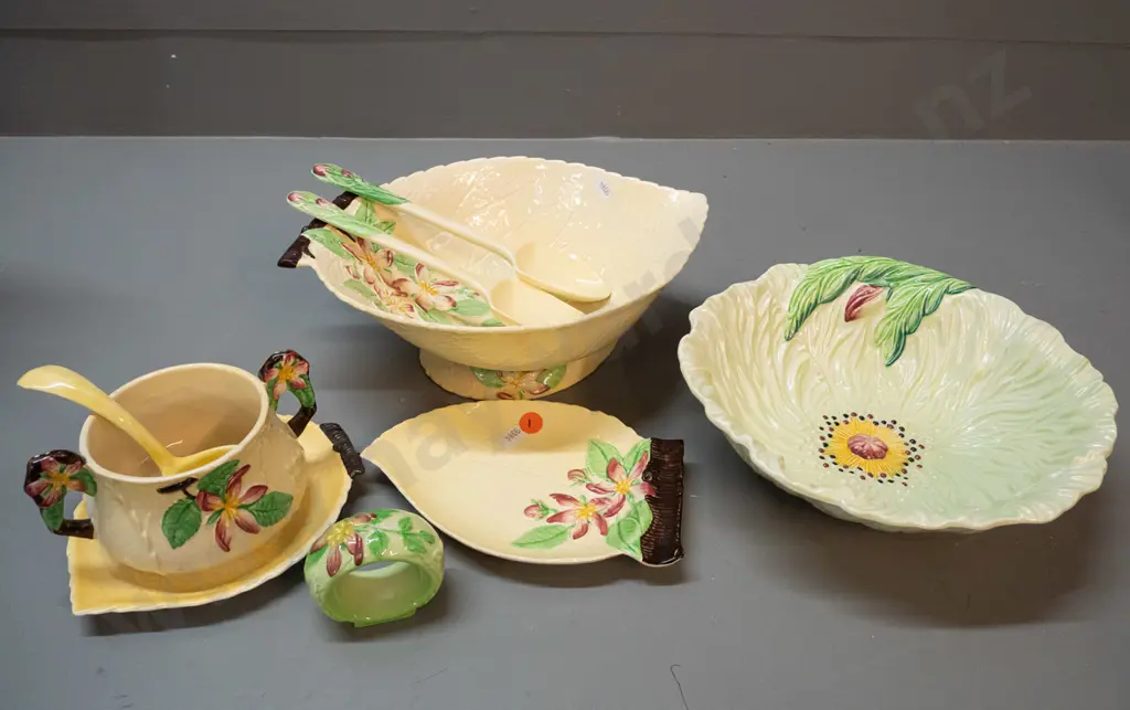 Carlton Ware - 2 salad bowls, one with servers, Carlton ware dish with chip to rim, sauce boat & napkin ring - spoon is Image 1++