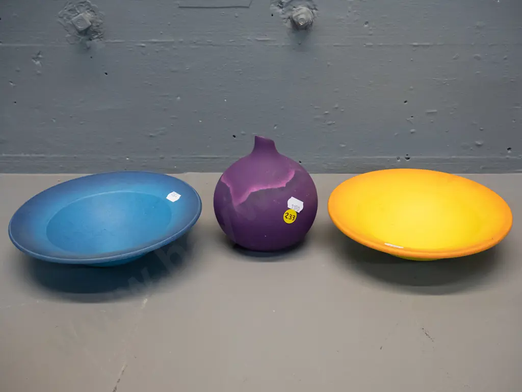 3 matte glaze studio pottery items - 2 Danny Moorwood bowls D-190 and a purple globe vase with RW mark Image 1++