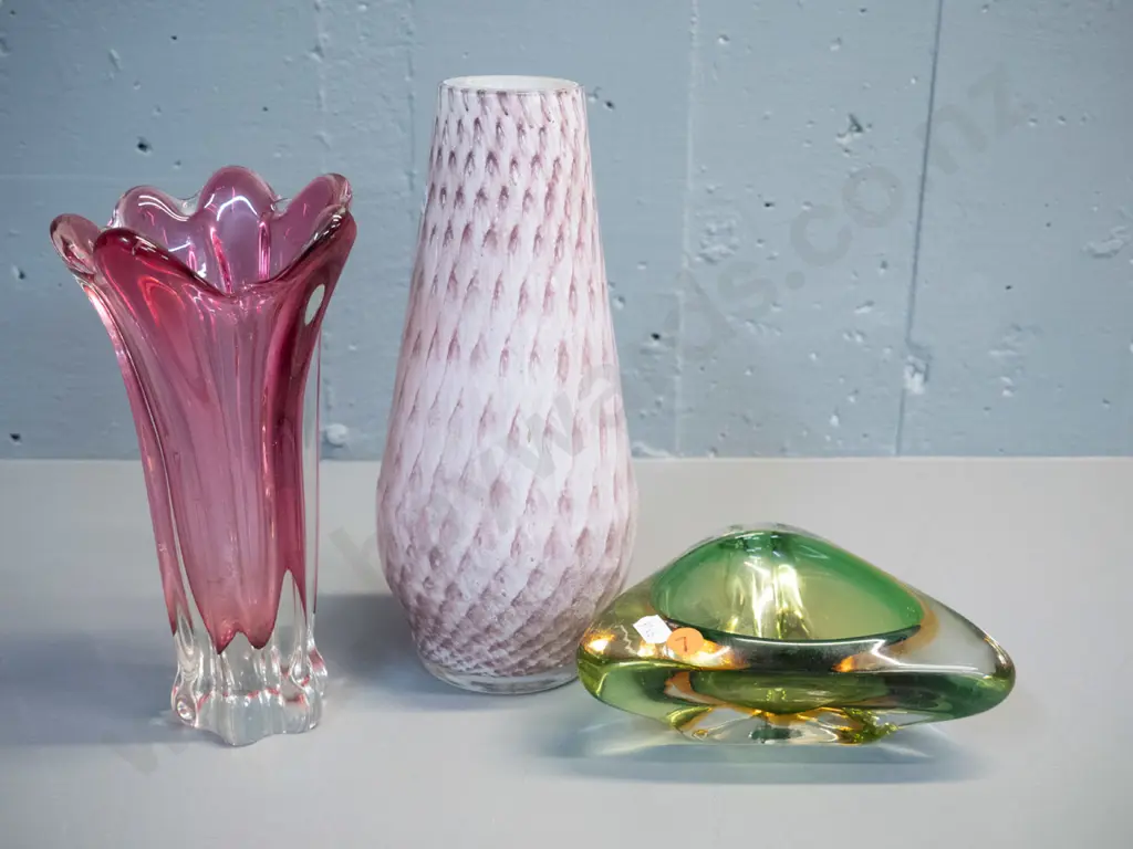 3 pieces heavy art glass - 2 vases and an ashtray/bowl - taller pink & white vase has small chips at rim H-270 Image 1++