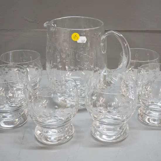 Webb-Corbett cut crystal water jug and 6 tumblers H-175 W-190
