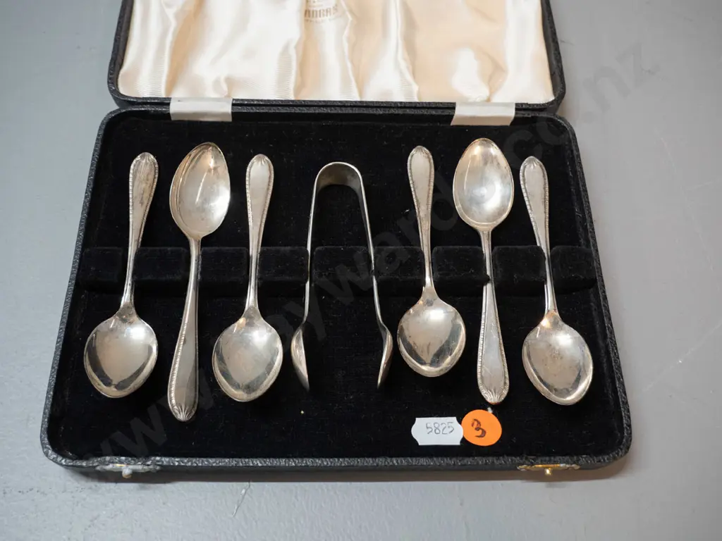 vintage cased set of sterling silver teaspoons with tongs Image 1++