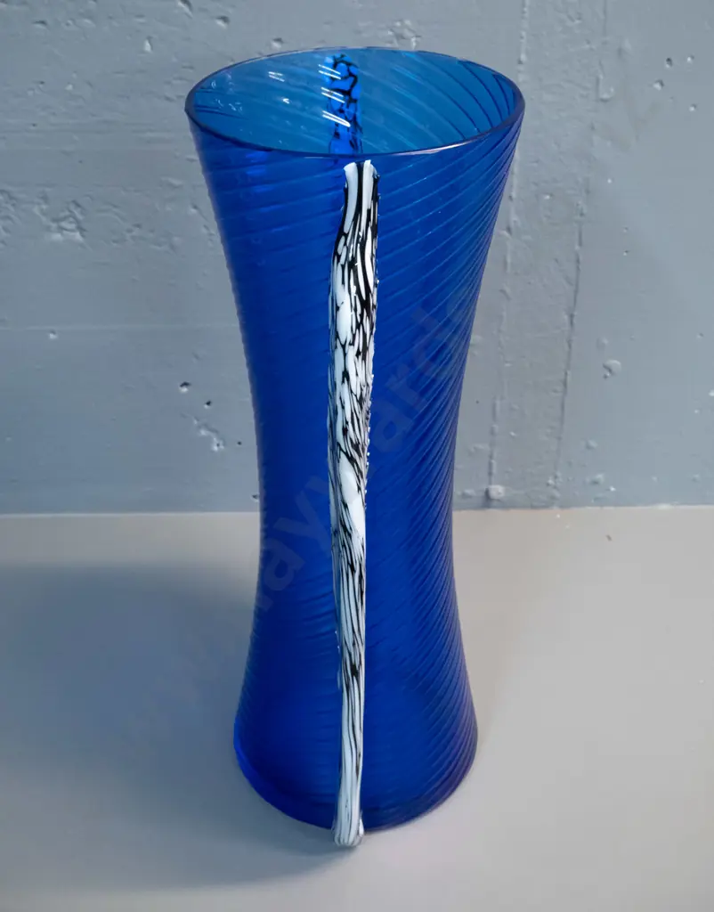 large art glass spiral ribbed vase with side 'wings' and Lirici sticker - H-435 W-250 - has hard to decipher mark Image 1++