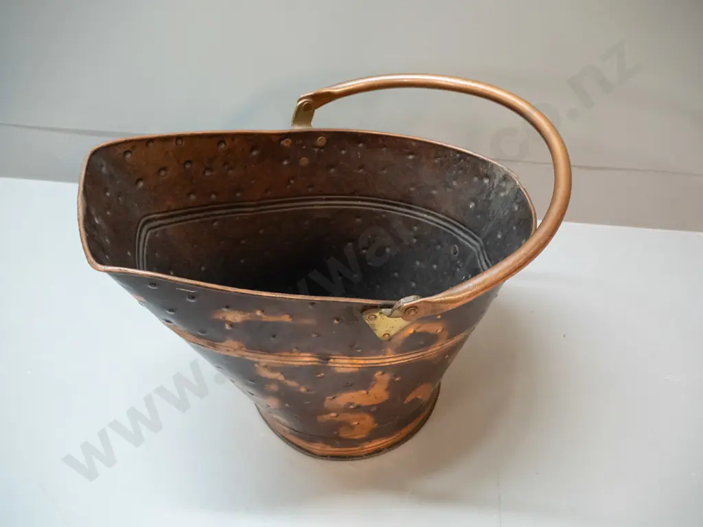 copper coal scuttle H-480 with handle up L-420 W-270 Image 1++