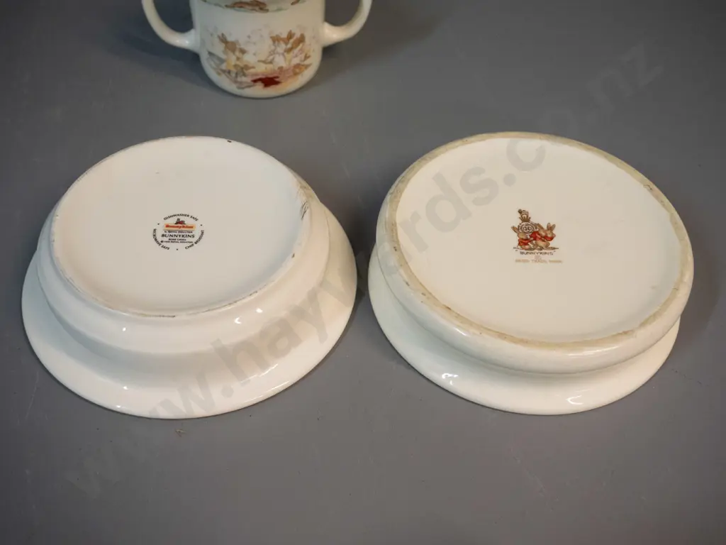 3 Royal Doulton Bunnykins items - 2 porridge bowls and a double handled mug Image 1++