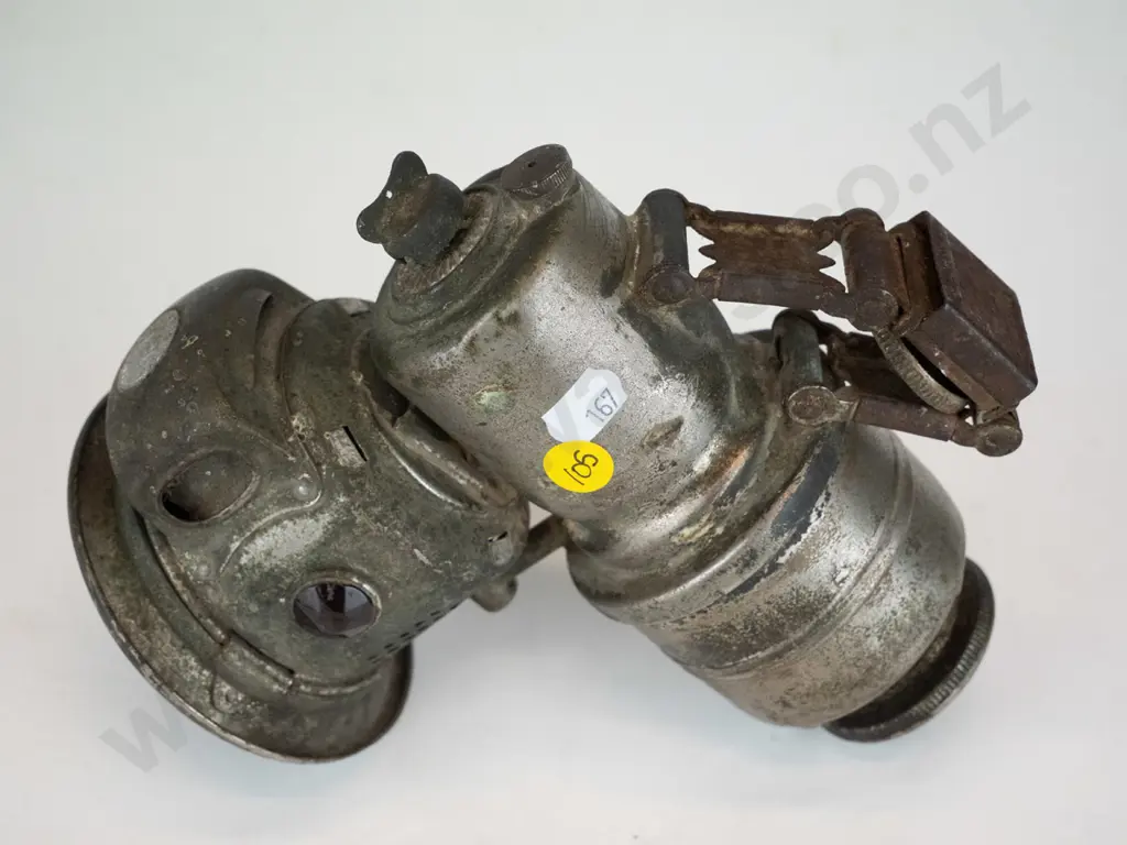 vintage P&H Limited "New Revenge" carbide bicycle lamp - general wear and some corrosion Image 1++