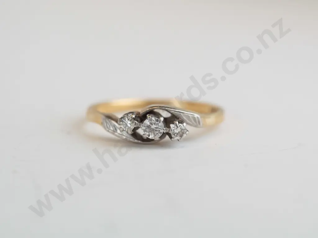 18ct yellow gold, platinum set 3 diamond ring, 2.4gms, estimate of .14cts Image 1++