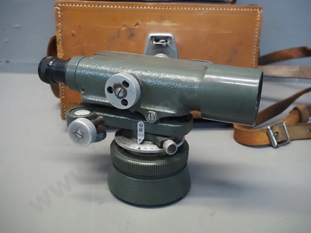 vintage surveyors level in fitted leather case - marked Watts London / Reg. 93977, case has Watson-Victor NZ label. Image 1++