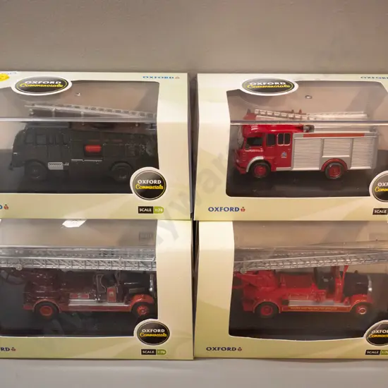4 boxed Oxford Commercials die-cast model fire engines