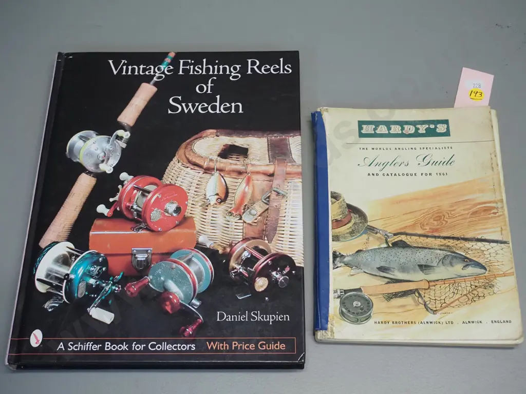 2 books - Vintage Fishing Reels of Sweden book by Daniel Skupien, 2002 and a 1961 Hardy's Angler's Guide catalog, has Image 1++