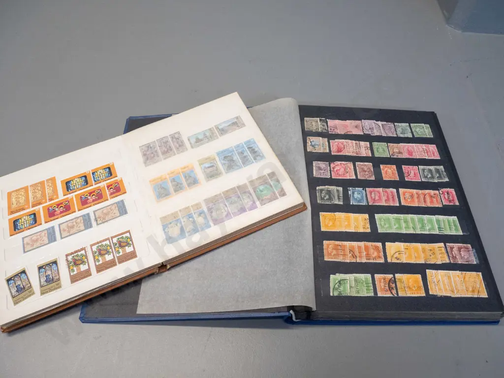 2 New Zealand stamp albums - one is 1900 to 1999, other is Christmas stamps Image 1++