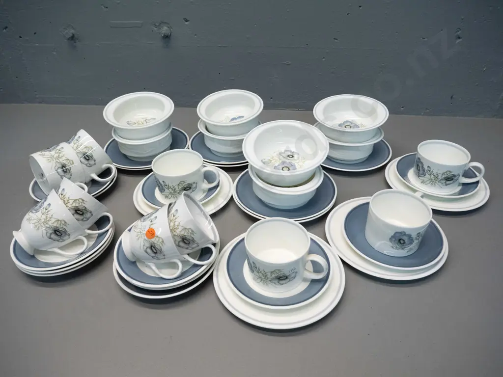 Wedgwood Susie Cooper design Glen Mist tableware - 4 trios, 6 cups & saucers, 8 soup bowls (only 7 saucers) Image 1++