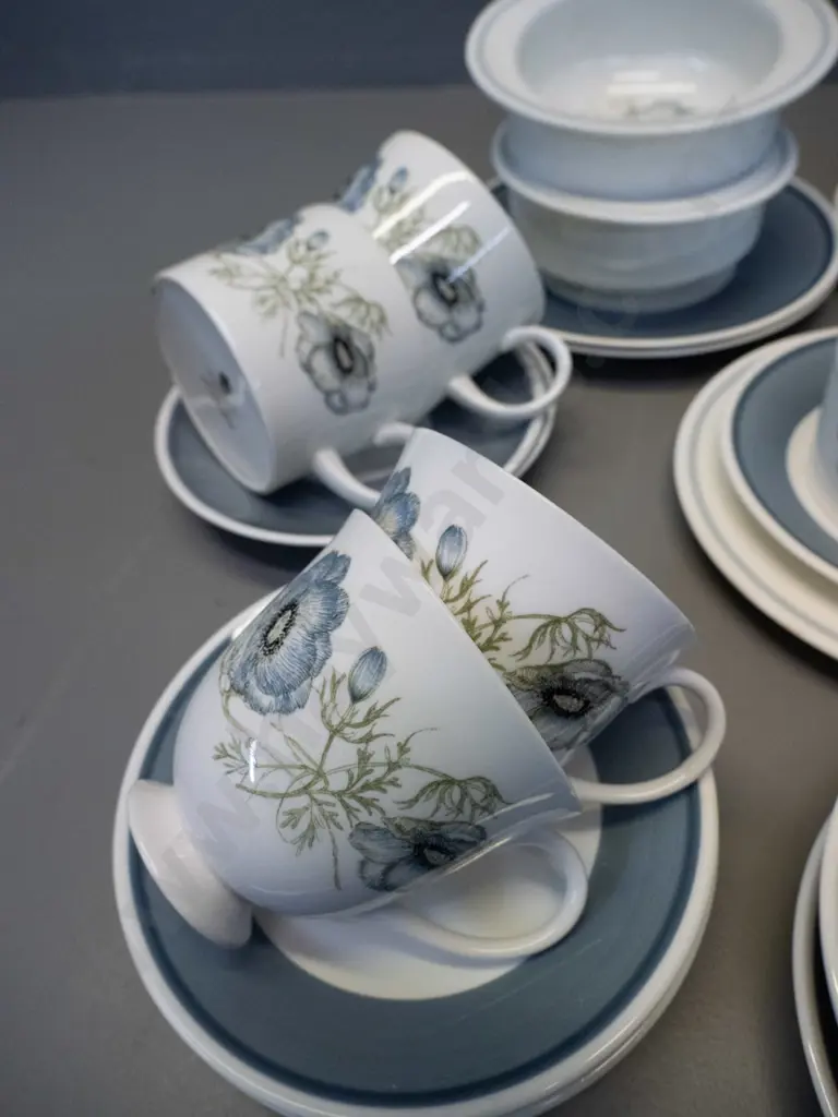 Wedgwood Susie Cooper design Glen Mist tableware - 4 trios, 6 cups & saucers, 8 soup bowls (only 7 saucers) Image 1++