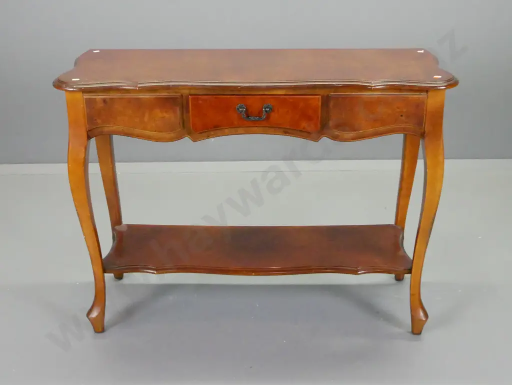 reproduction walnut cab-leg side / hall table with single drawer, metal drop handle, bottom shelf - H-760 H-1130 D-380 Image 1++