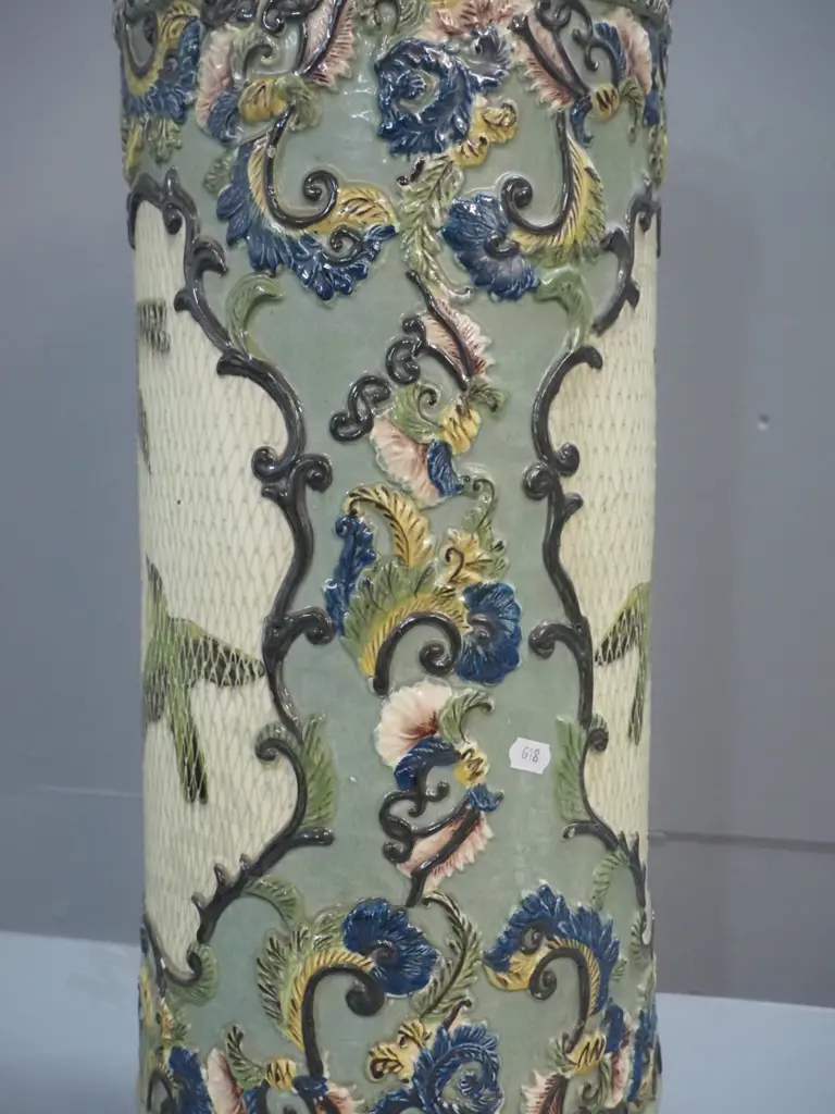 vintage Majolica style umbrella stand with floral and bird motifs - has hairline crack, chip inside rim, some glaze loss Image 1++