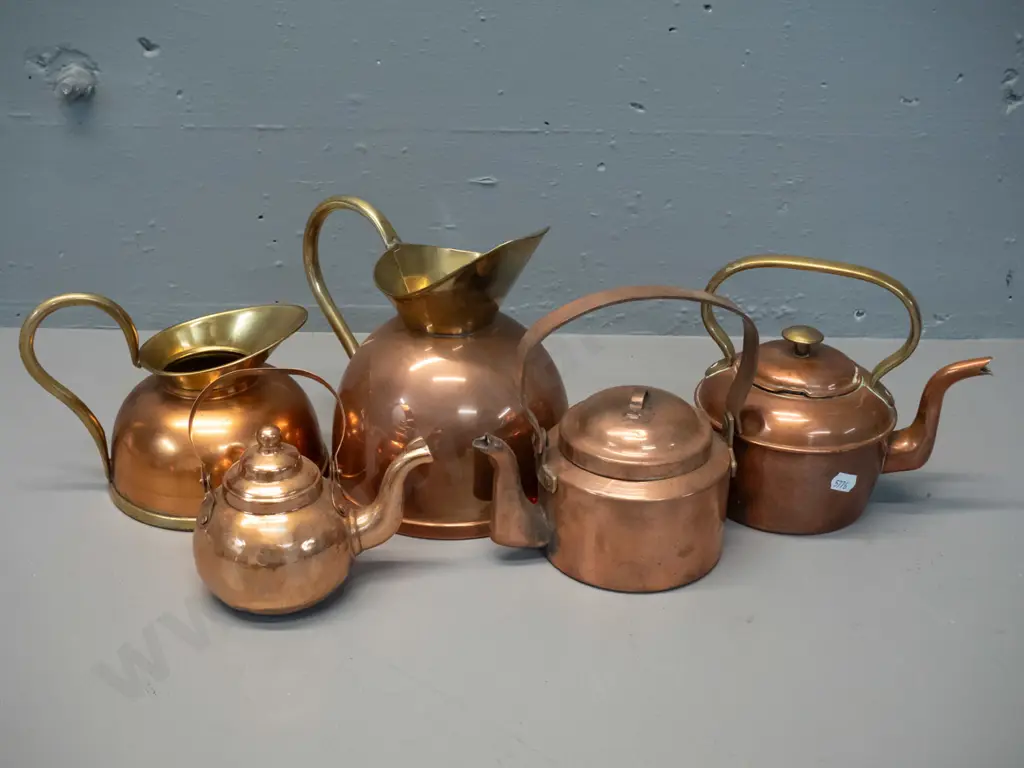5 copper and brass items - small beaten copper teapot, plated kettle w/ hinged handle, kettle w/ brass handle & knob Image 1++