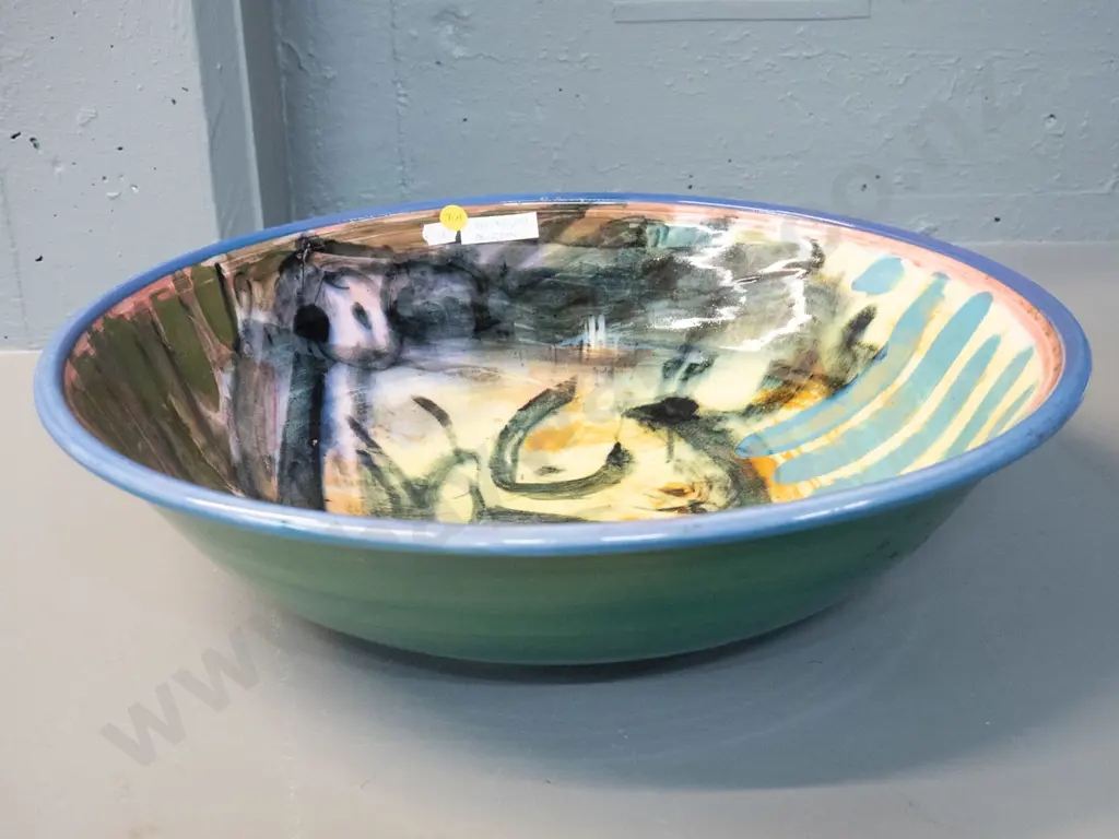 large studio pottery bowl by P. Henderson, Dunedin. H0110 D-410 Image 1++
