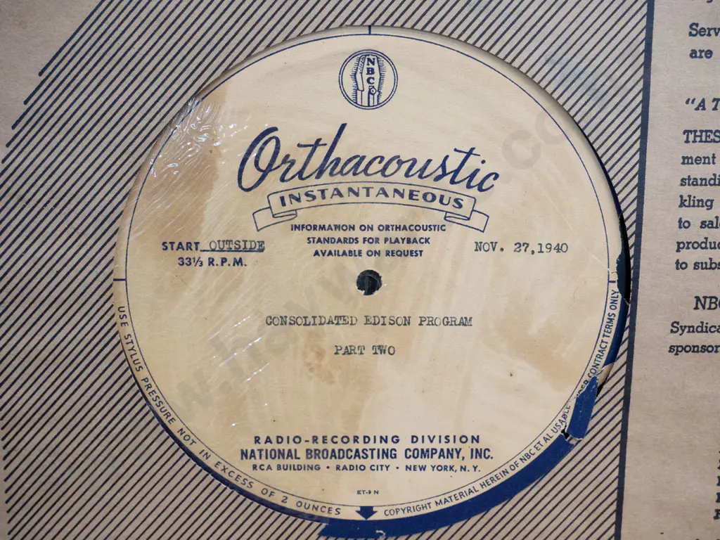 6 vintage 1940s large 33.3 RPM records - radio transcriptions including HMS PInafore, NBC American familiar music etc. - Image 1++