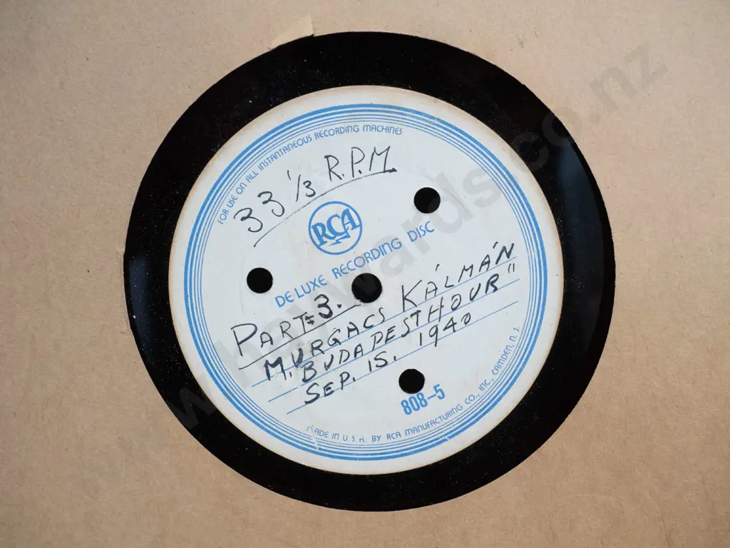 6 vintage 1940s large 33.3 RPM records - radio transcriptions including HMS PInafore, NBC American familiar music etc. - Image 1++