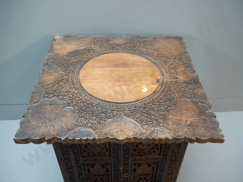 Indian or middle-eastern carved & fretted hardwood collapsible 2-door cabinet H-480 W-460 D-460 Image 1++