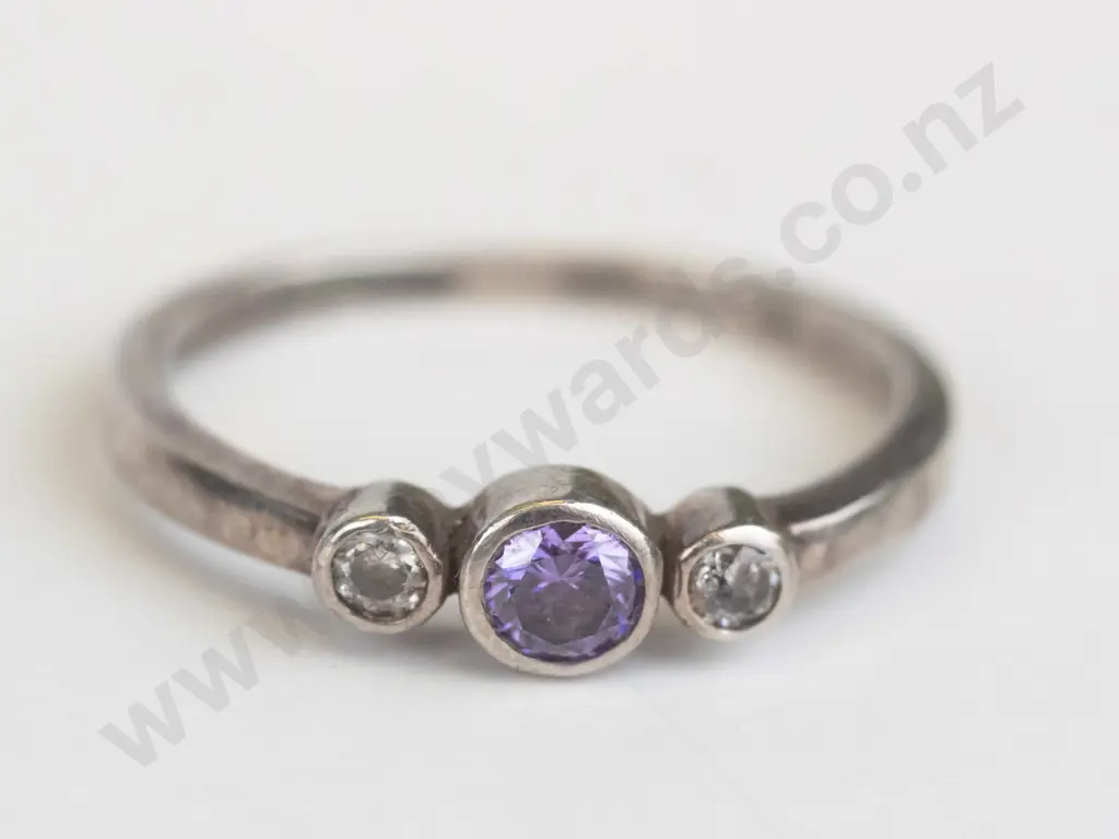 silver amethyst & cz ring stamped 925 Image 1++