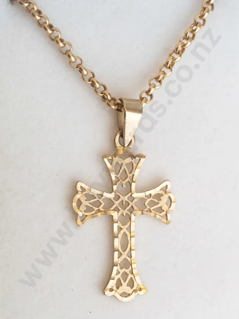 gold cross necklace stamped 375 Image 1++