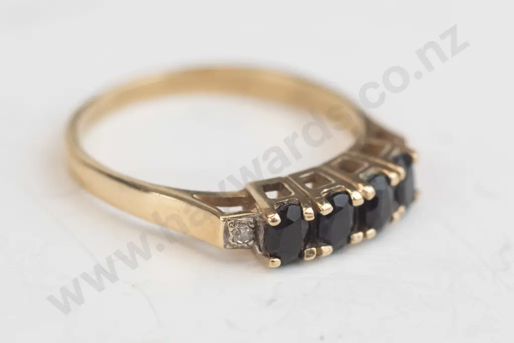 sapphire ring stamped 375 Image 1++