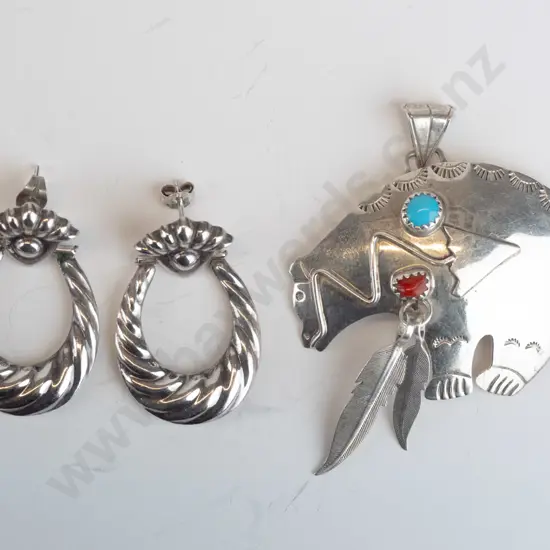 silver polar bear with fish pendant stamped sterling no chain & pair of silver earrings stamped 925