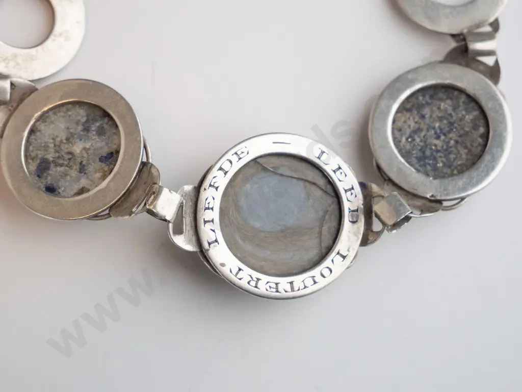 bracelet stamped 'Loutert Liefde Leed' Image 1++