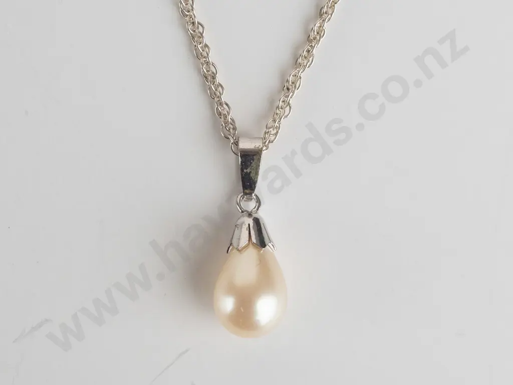 pearl necklace stamped 925 Image 1++