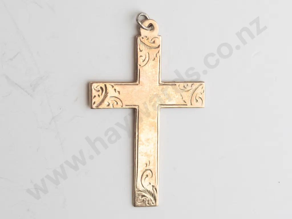 cross pendant stamped 9ct no chain Image 1++