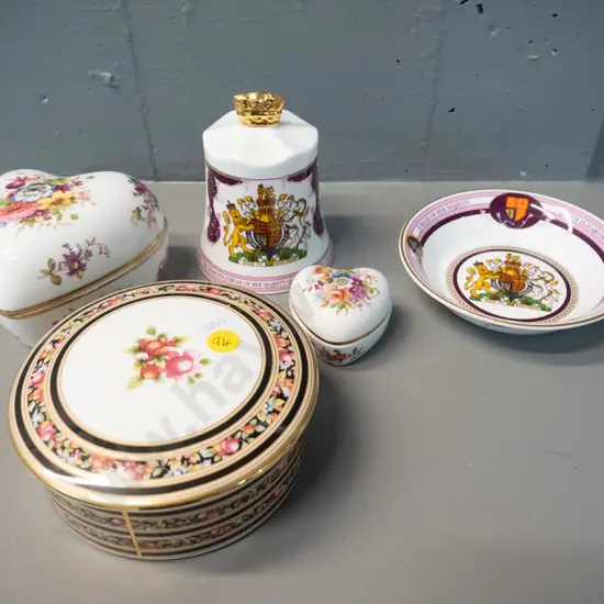 Wedgwood "Clio" pattern powder pot D-135, Hammersley heart-shaped trinket, and 2 Aynsley QEII diamond jubilee pieces -