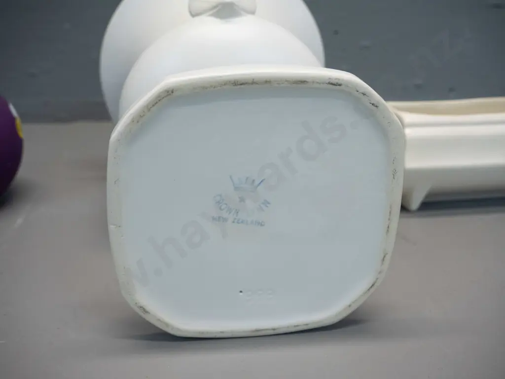 Crown Lynn double handled urn vase with No 999 mark H-235 and a small trough marked '55' with small chip to base Image 1++