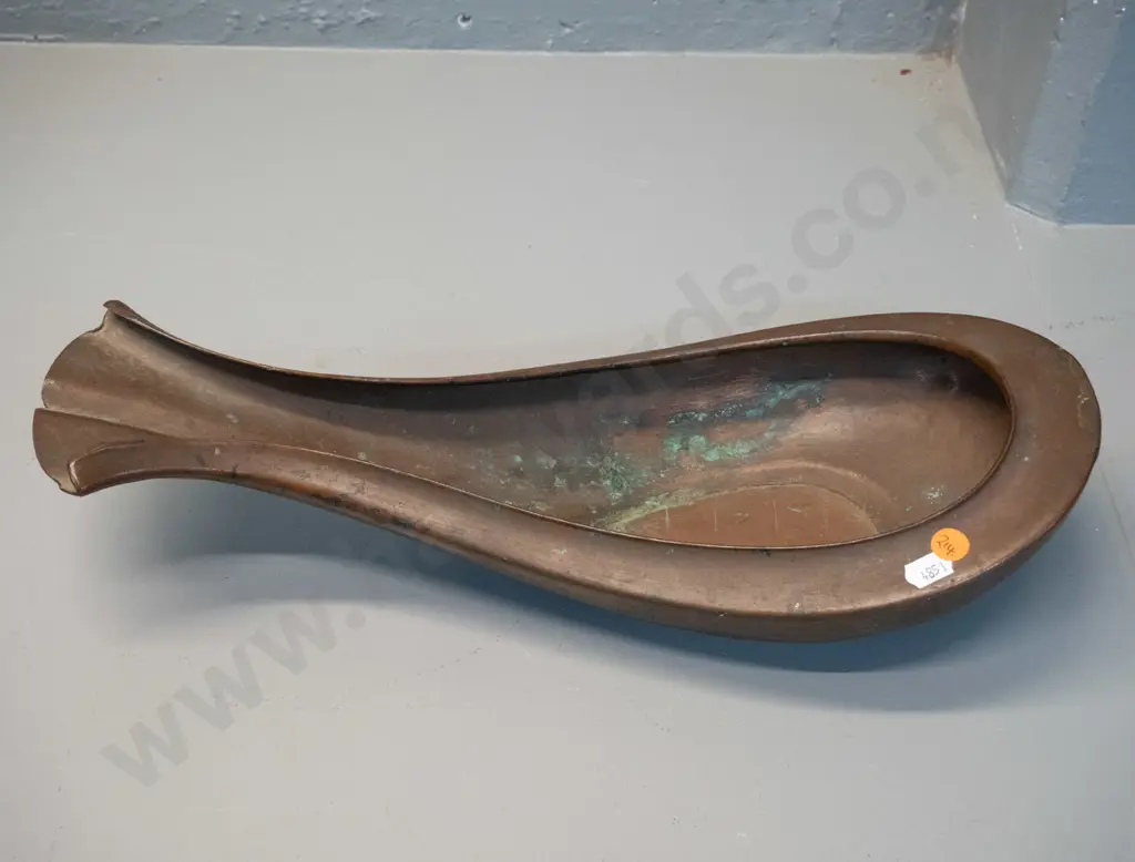 Indian heavy copper ceremonial yoni holy water pouring vessel - repair to one end. L-420 W-180 Image 1++