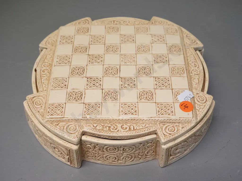 composite Isle of Lewis compact chess set with pieces inside foam fitted case, lid is board H-50 D-220 Image 1++