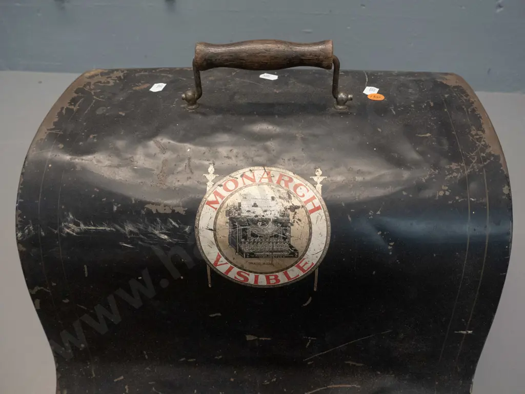 vintage Monarch Visible / Syracuse New York USA typewriter w/ metal cover & timber base which has some borer. Image 1++