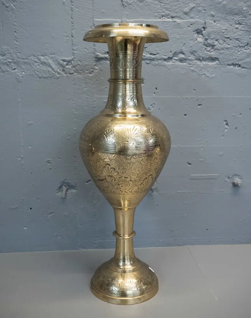 large etched brass vase H-610 Image 1++