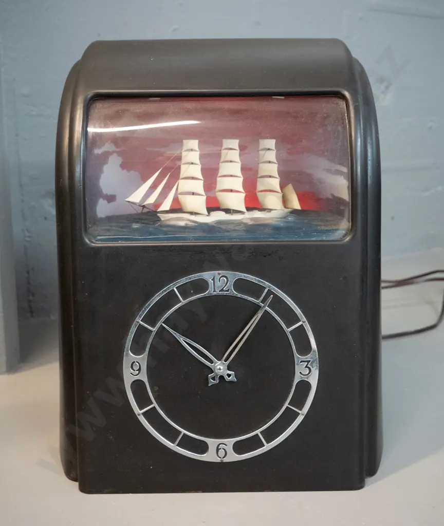 vintage Vitascope electric clock with moving ship and colour changing sky background H-330 W-230 D-170 - working Image 1++