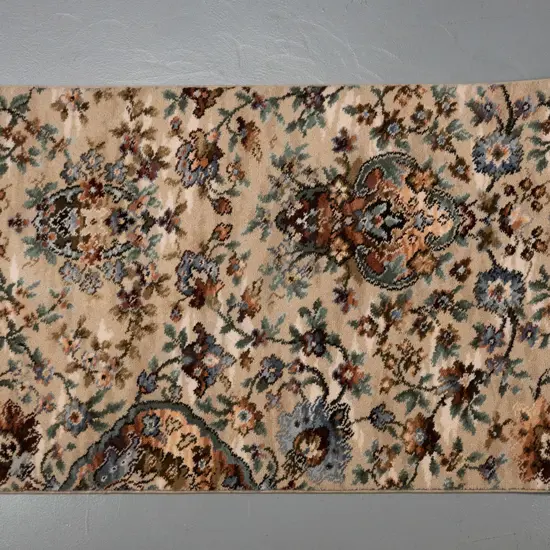 small piece of Feltex NZ wool carpet with bound edges L-1155 W-695