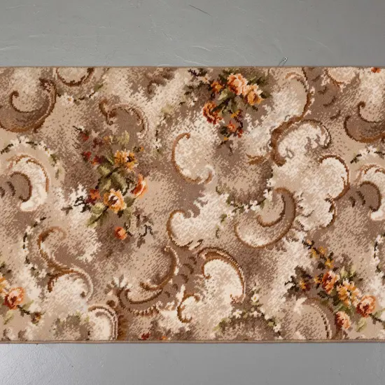 small piece of Feltex NZ wool carpet with bound edges L-1140 W-695