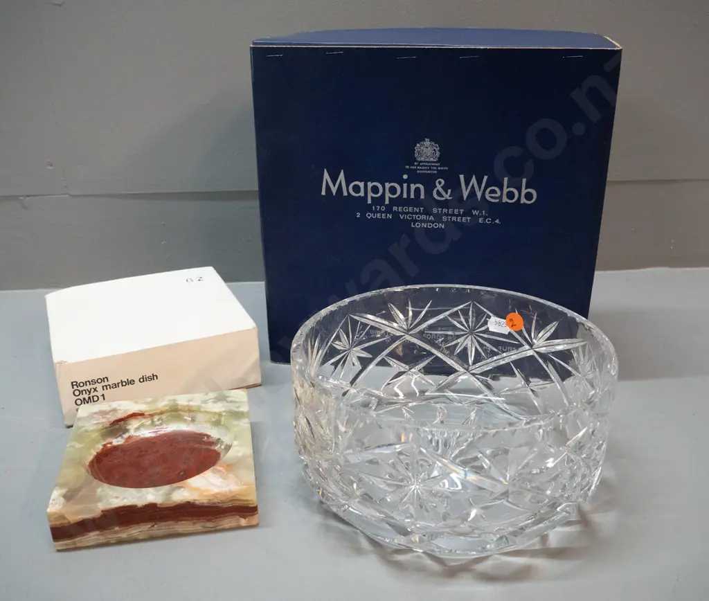 Mappin & Webb heavy cut crystal salad bowl D-200 and a boxed Ronson onyx marble dish/ashtray Image 1++