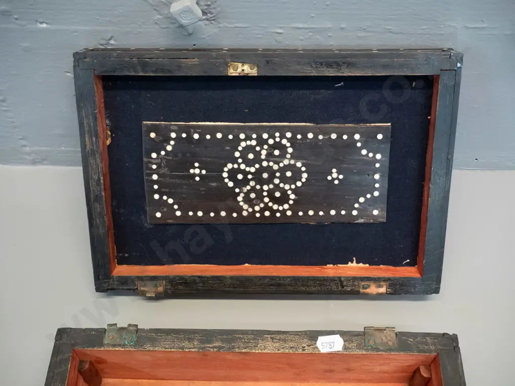 quill and timber box with inlaiid (bone?) dot decoration, interior tray with lidded compartments - in restorer's Image 1++