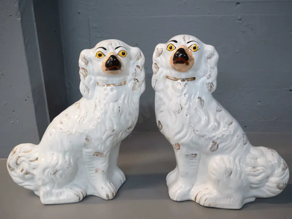 pair of Staffordshire dogs H-290 W-210 Image 1++