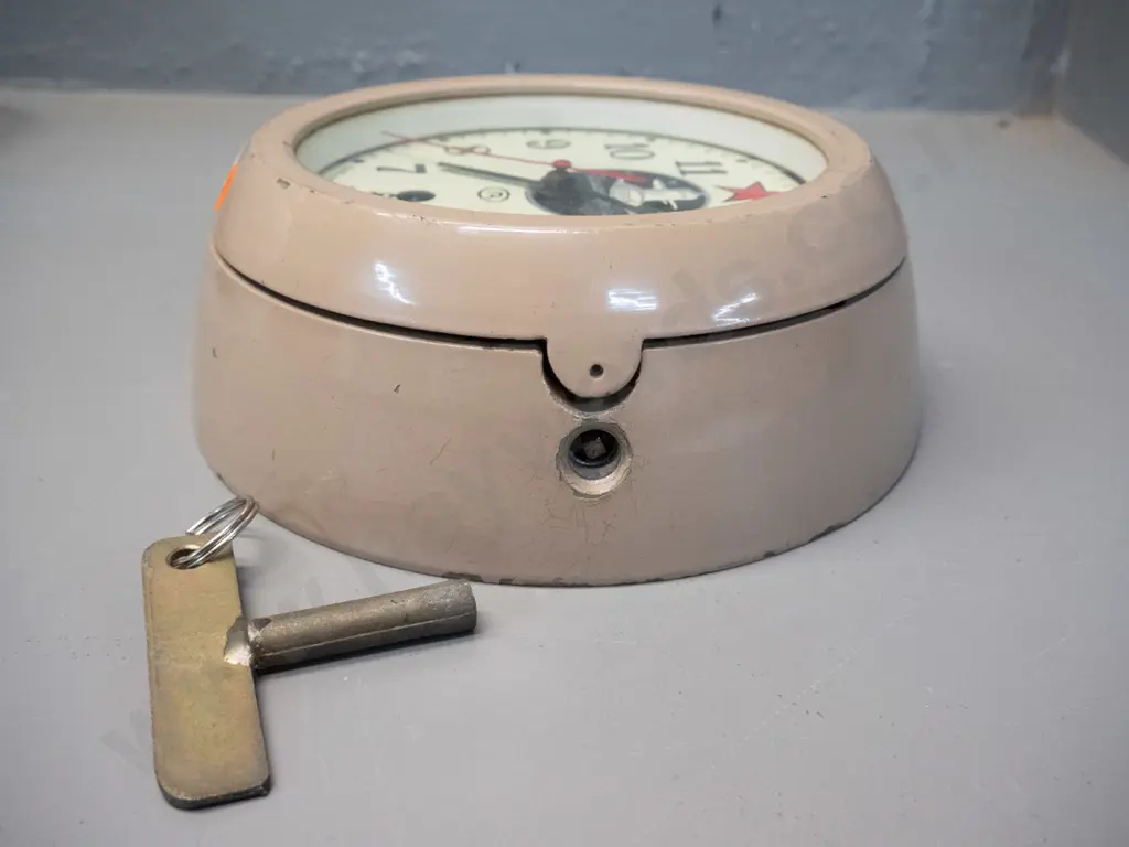 Russian submarine clock in heavy cast metal case with key - some chips to enamel D-200 Image 1++