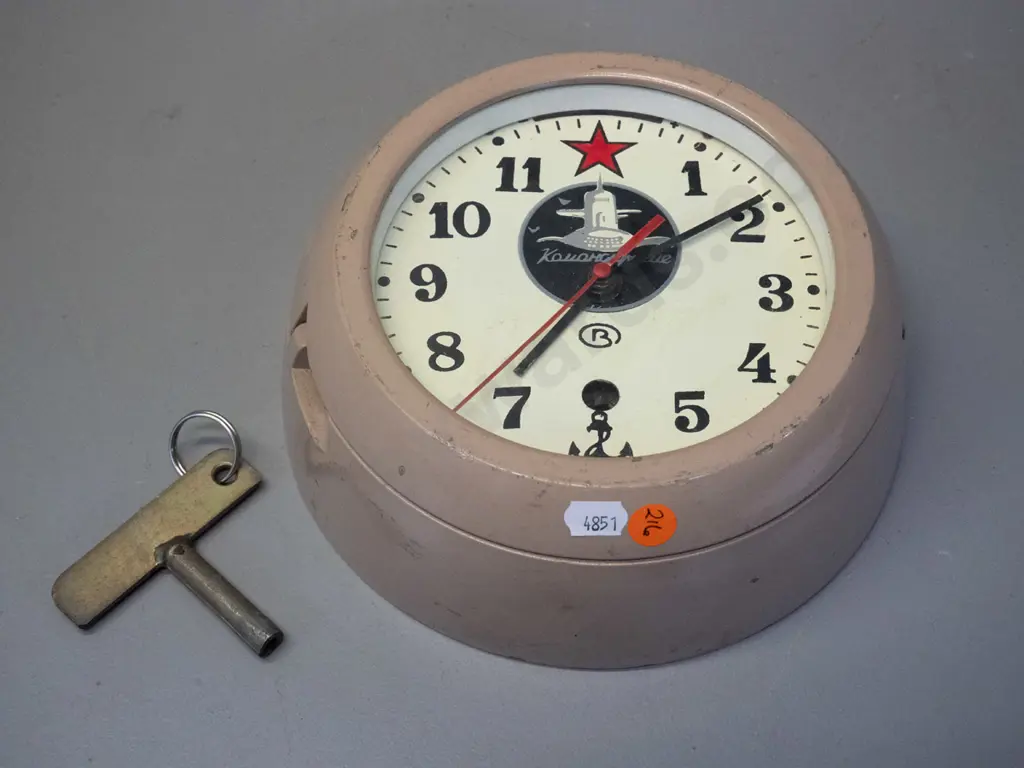 Russian submarine clock in heavy cast metal case with key - some chips to enamel D-200 Image 1++