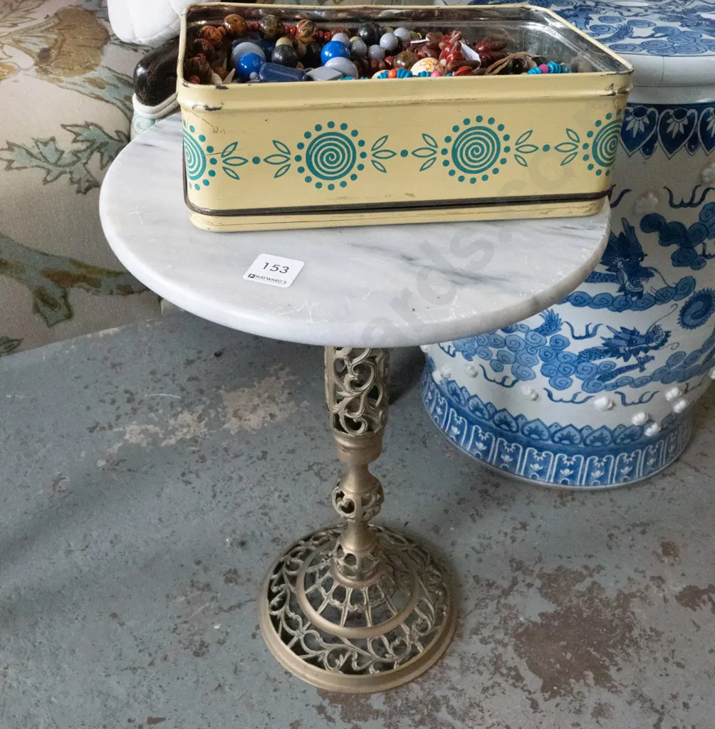 brass based marble top wine table H-430 Image 1++