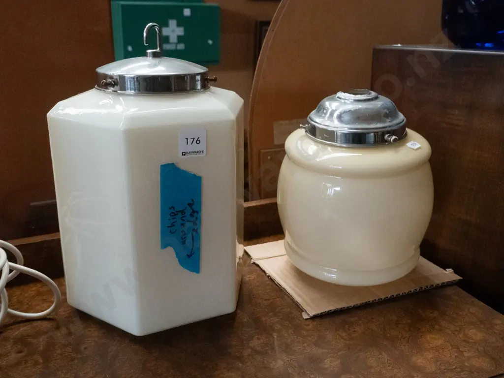 2 deco light fittings - larger has chips around edge, H-300 Image 1++